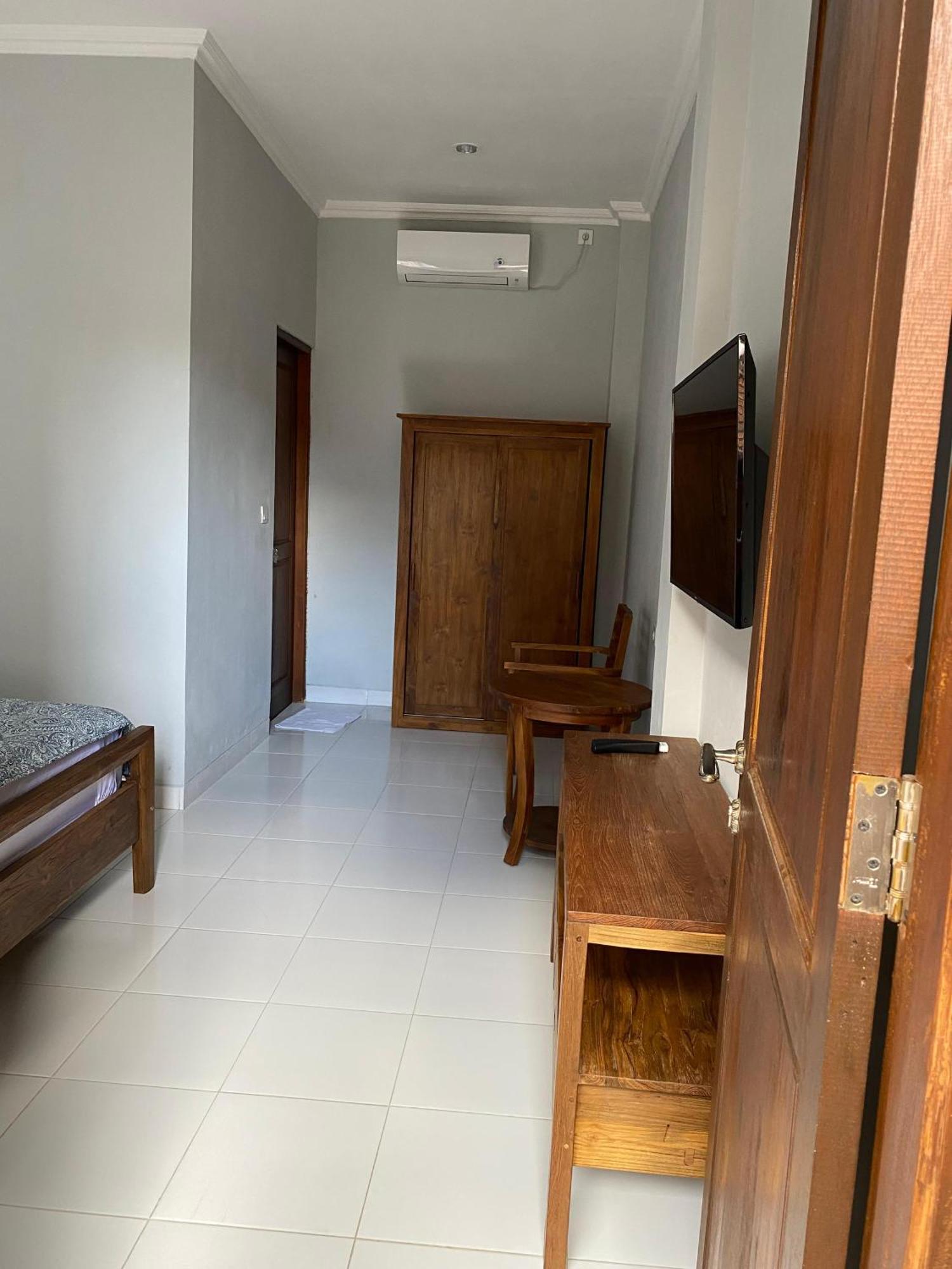 Br Bed N Bfast Bed & Breakfast Uluwatu  Ngoại thất bức ảnh