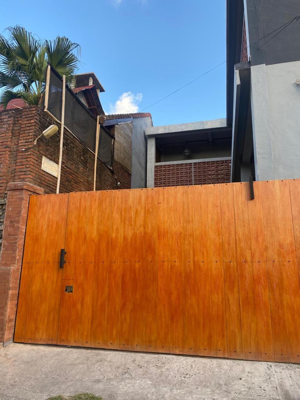 Br Bed N Bfast Bed & Breakfast Uluwatu  Ngoại thất bức ảnh