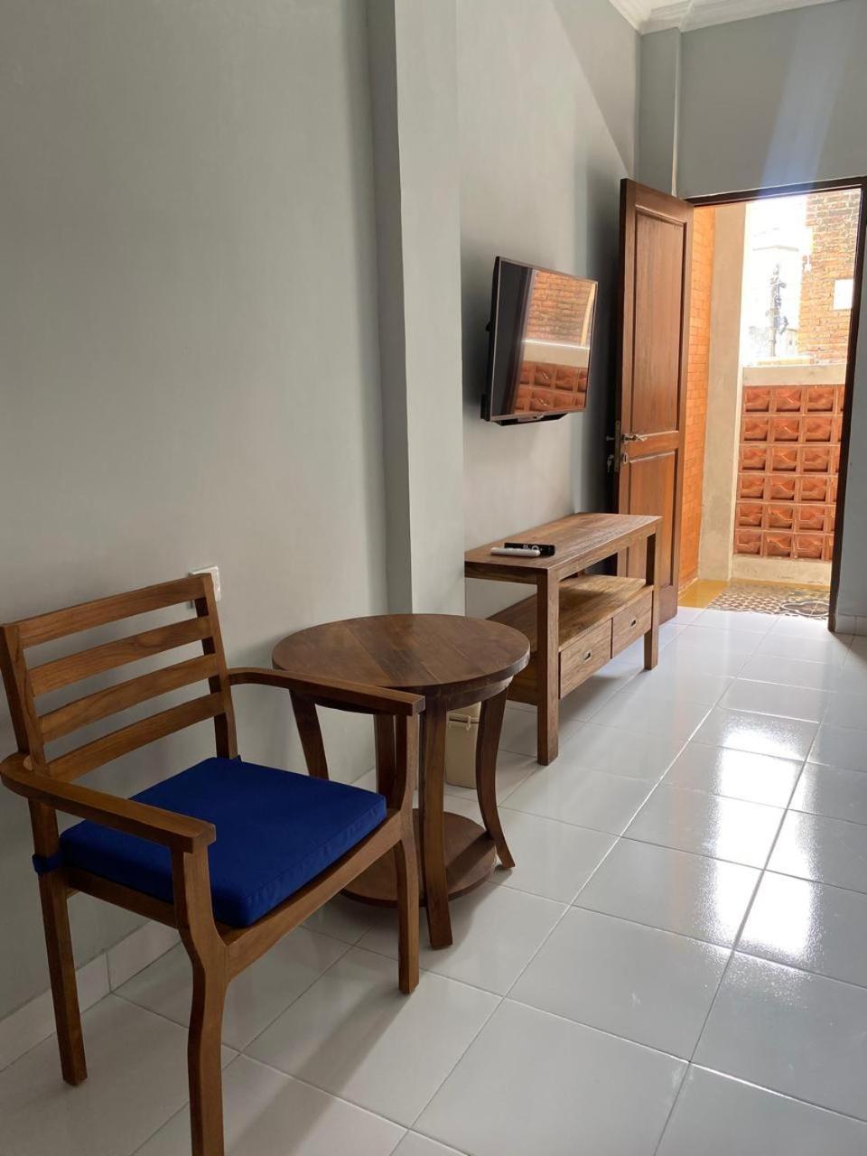 Br Bed N Bfast Bed & Breakfast Uluwatu  Ngoại thất bức ảnh