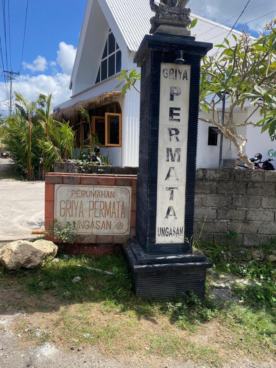 Br Bed N Bfast Bed & Breakfast Uluwatu  Ngoại thất bức ảnh